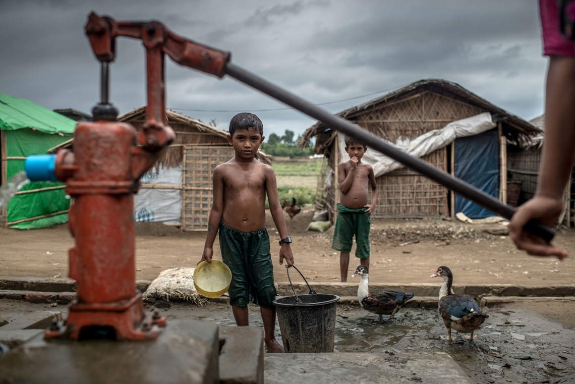 Arsenic contaminated water in Bangladesh causes thousands of deaths a year